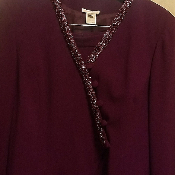 Pantsuit - Picture 4 of 4